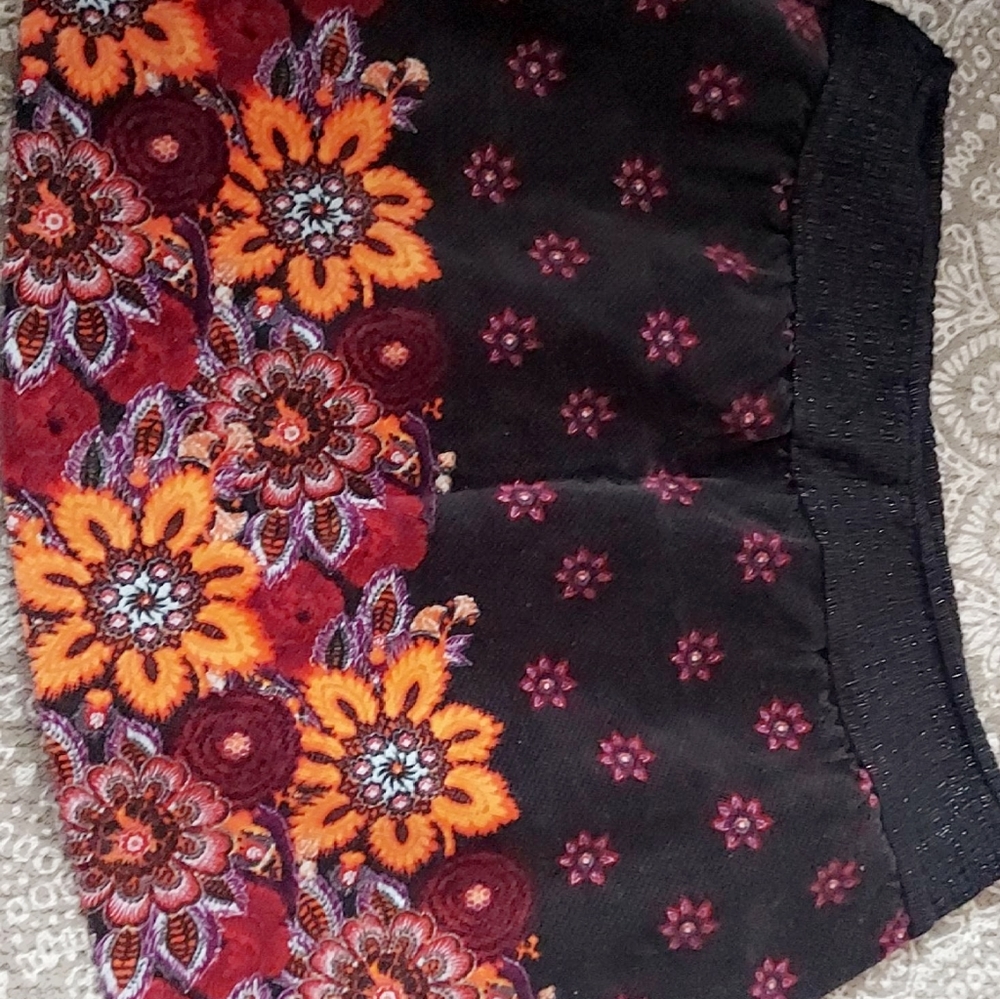 Pretty Free People skirt sz L